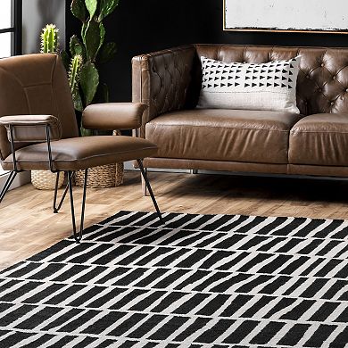 nuLoom Hand Tufted Lemuel Area Rug