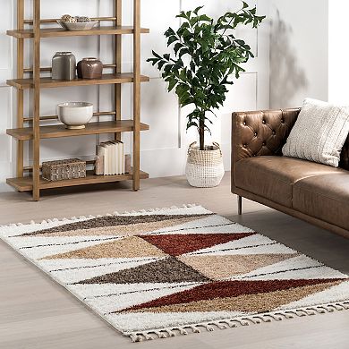 nuLoom Kali Shaggy Diamond Tassel Area Rug