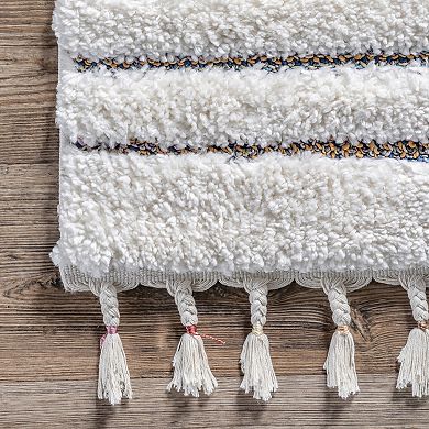 nuLoom Angela High-Low Modern Diamond Tassel Area Rug