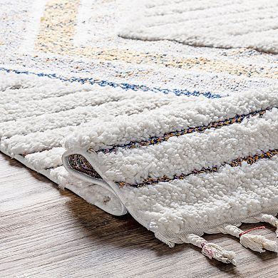 nuLoom Angela High-Low Modern Diamond Tassel Area Rug