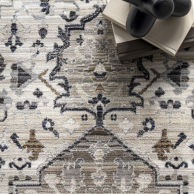 nuLoom Oliveira Floral Medallion Fringe Area Rug