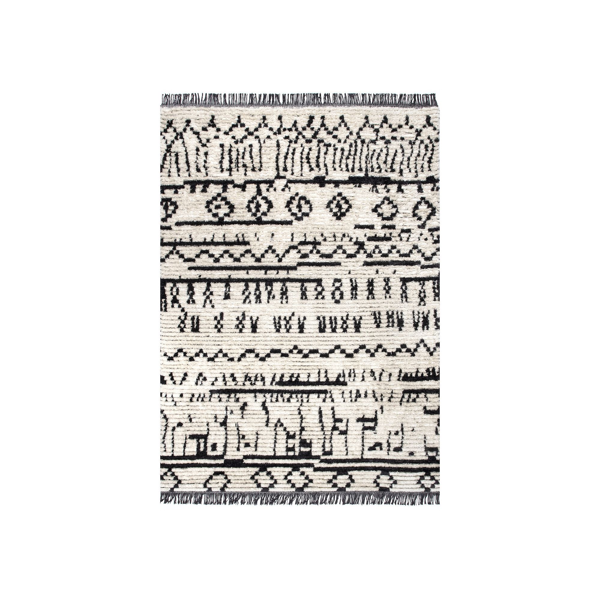 nuLoom Tessa Tribal Soft Shag Fringe Area Rug, Beige