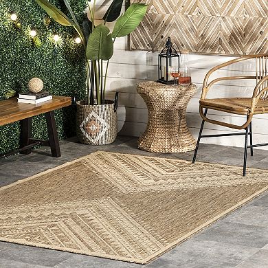 nuLoom Landry Aztec Indoor/Outdoor Area Rug