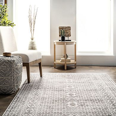 nuLoom Hettie Transitional Tribal Machine Washable Area Rug