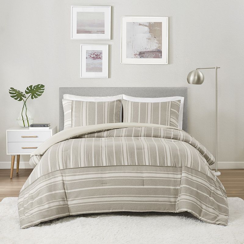 Beautyrest Kent 3-Piece Striped Herringbone Oversized Comforter Set with Sh