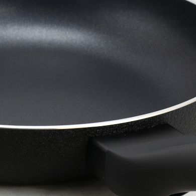 Oster Cocina Ashford 9.5 inch Aluminum Frying Pan in Black