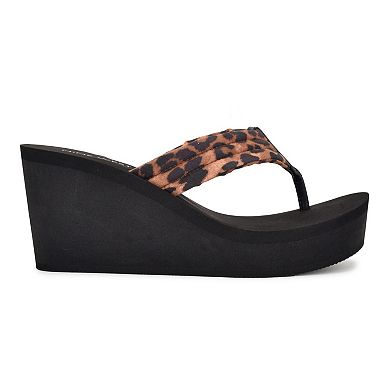 Nine West Spins Wedge Thong Sandals