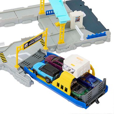 Mattel Matchbox Cars Ferry Port Set With Ferry Boat & 1 Matchbox Car
