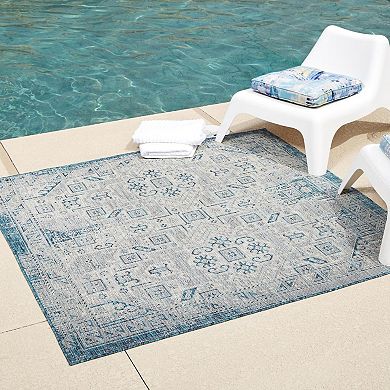 Unique Loom Coba Outdoor Tribal Rug