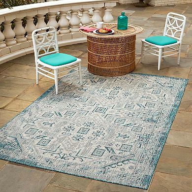 Unique Loom Coba Outdoor Tribal Rug