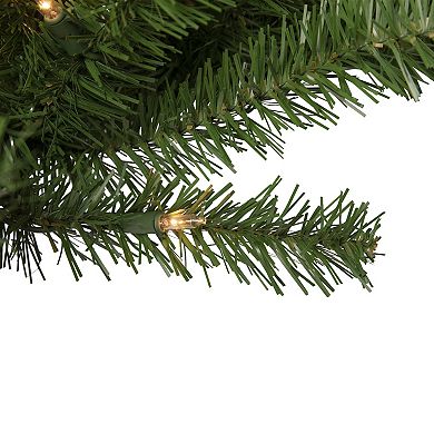 Pre-Lit Deluxe Dorchester Pine Artificial Christmas Wreath 60-Inch Clear Lights