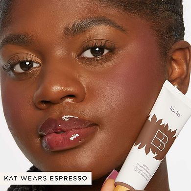 BB blur natural matte tinted moisturizer Broad Spectrum SPF 30 Sunscreen