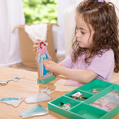 Melissa & Doug Disney's The Little Mermaid Ariel Magnetic Dress-Up 32-Piece  Play Set
