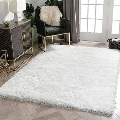 Well Woven Glam Solid Area Rug