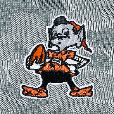 Men's Antigua Gray Cleveland Browns Brigade Throwback Quarter-Zip Top