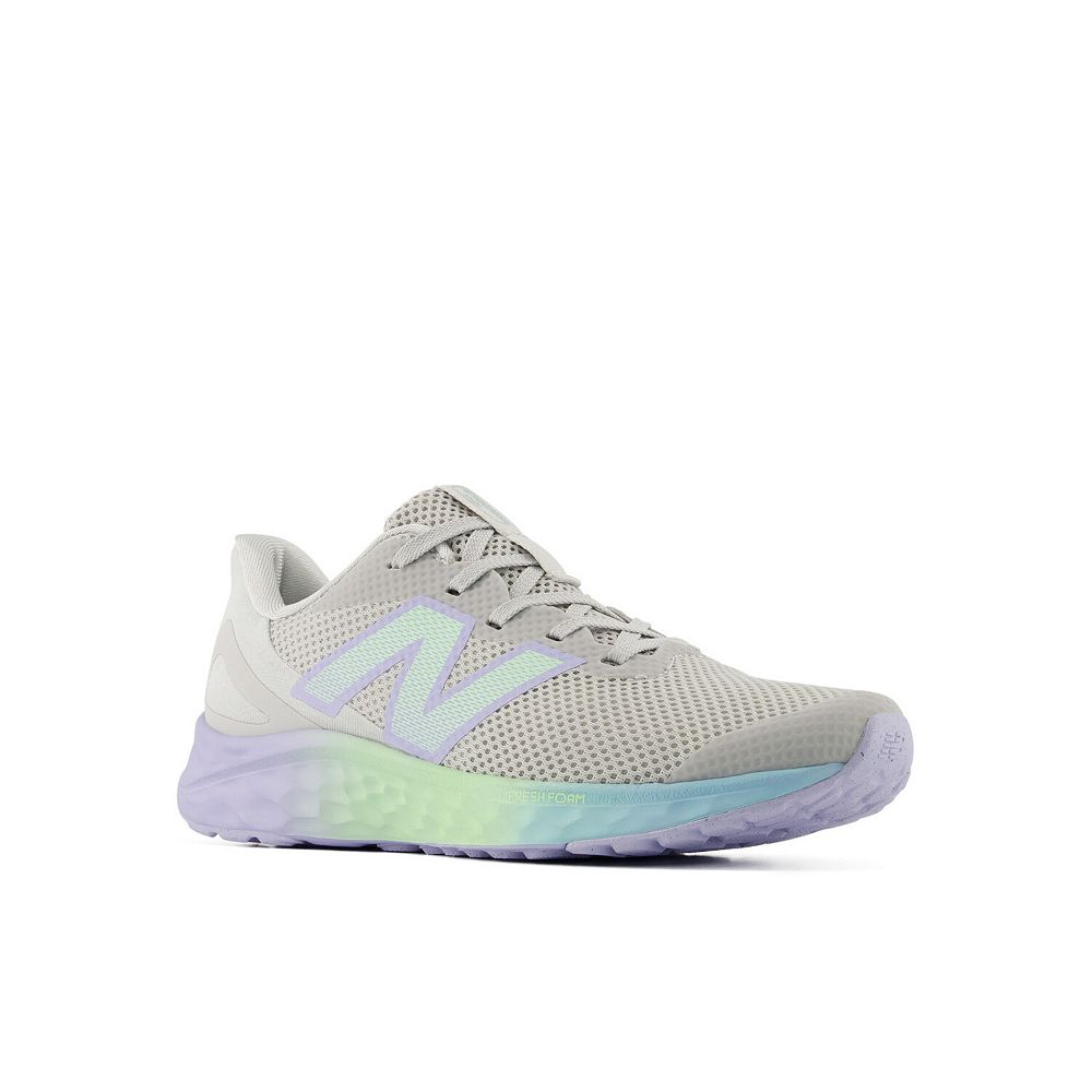 New Balance® Fresh Foam Arishi v4 Big Kids display picture 2
