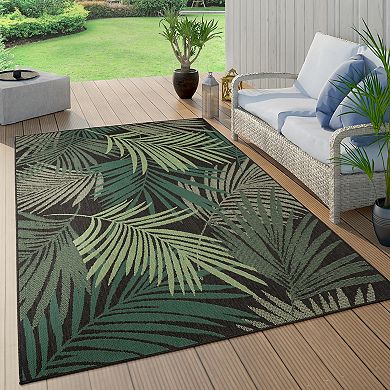 In- & Outdoor Rug Jungle Design with Green Palm Trees