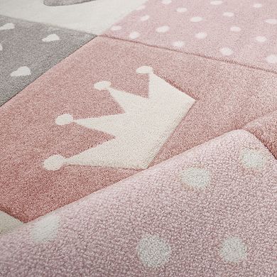 Kids Rug for Nursery Checkered with Hearts And Crowns In Pastel Colors