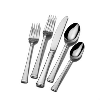 Mikasa Harmony 20 pc Flatware Set