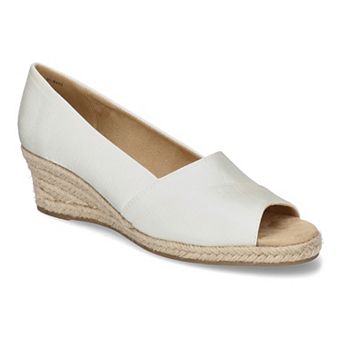 Easy Street Jasper Women's Wedge Sandals