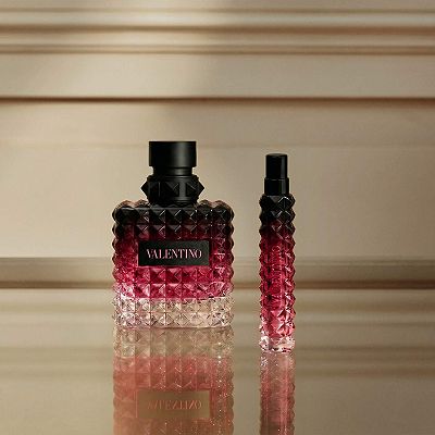 Valentino Donna Born In Roma Intense Eau de Parfum Travel Spray