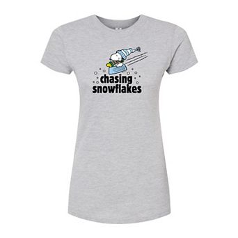 Juniors' Peanuts "Chasing Snowflakes" Fitted Graphic Tee