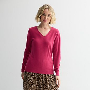 Petite Croft & Barrow® Extra Soft V-Neck Sweater