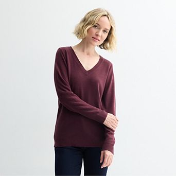 Petite Croft & Barrow® Extra Soft V-Neck Sweater