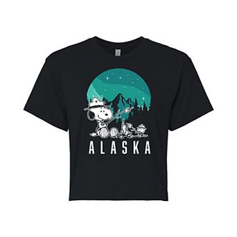 Juniors' Peanuts "Alaska" Snoopy & Woodstock Campfire Cropped Graphic Tee