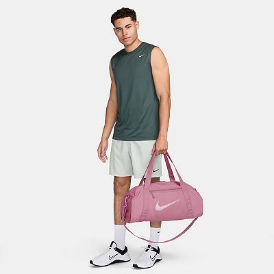◆正規品◆NIKE GYM CLUB TRAINING BAG 24L◆関税/送料込◆人気 Nike Gym Club Duffel Bag 24L Unisex Sports Training Casual
