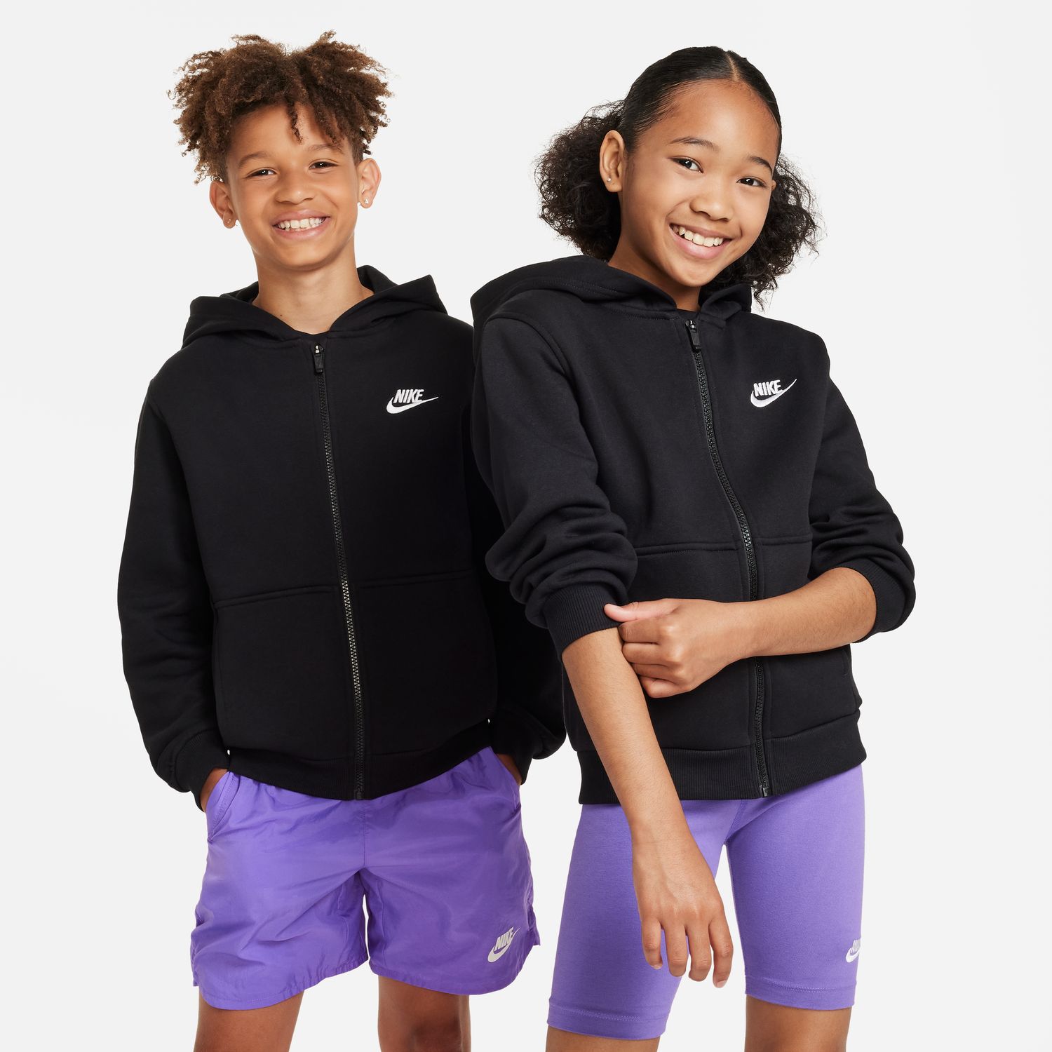 Худи Nike Club Fleece Full-Zip для мальчиков, цвет: Чёрный — фото 1