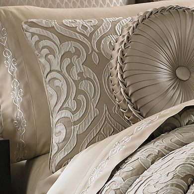 Five Queens Court Antonia 4-piece Comforter Set