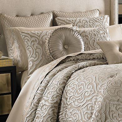 Five Queens Court Antonia 4-piece Comforter Set