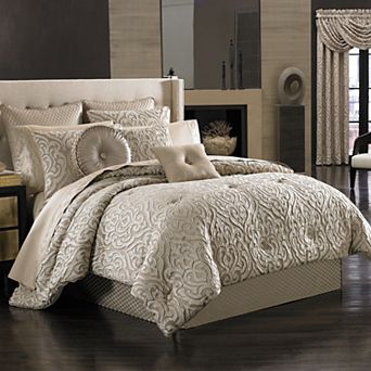 Five Queens Court Antonia 4 pc Comforter Set