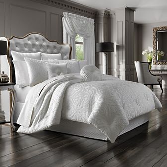 Five Queens Court Antonia 4 pc Comforter Set