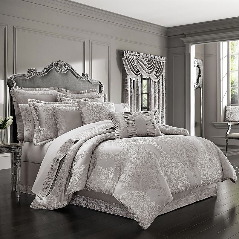 Five Queens Court Lambert Silver 4-piece Comforter Set, Grey, Cal King
