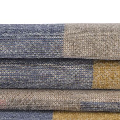 Unique Loom Momo Lotus Area Rug