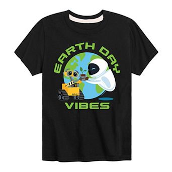 Disney / Pixar's Wall-E Boys 8-20 Earth Day Vibes Graphic Tee