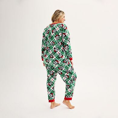Disney's Mickey Mouse & Minnie Mouse Plus Size Top & Bottoms Pajama Set by Jammies For Your Families??