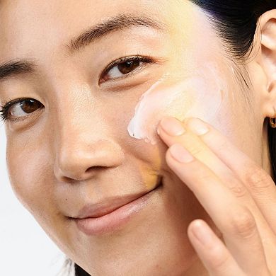 Even Better Clinical Brightening Moisturizer with Vitamin C
