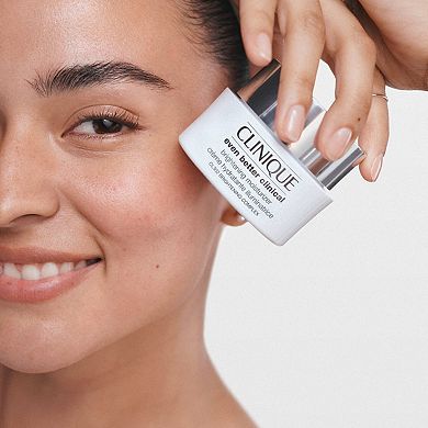 Even Better Clinical Brightening Moisturizer with Vitamin C