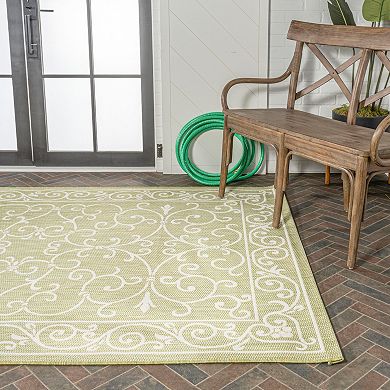 Charl Indoor/Outdoor Rug