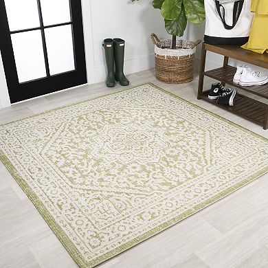 Medallion Indoor/Outdoor Rug