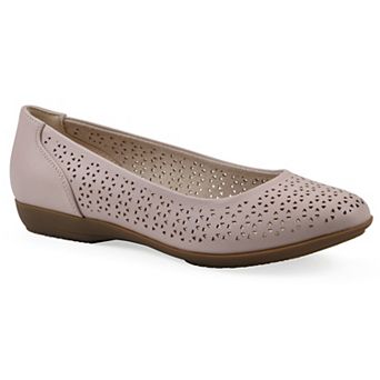Cliffs by White Mountain Cindy Women's Ballet Flats