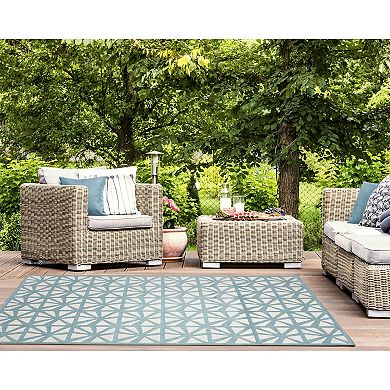 Liora Manne Carmel Tonga Tile Indoor/Outdoor Rug