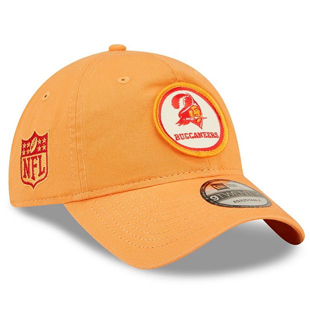 Tampa Bay Buccaneers New Era 2022 Official Sideline 9FIFTY Cap