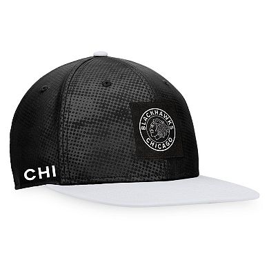 Men's Fanatics Branded Black/White Chicago Blackhawks Authentic Pro Alternate Logo Snapback Hat