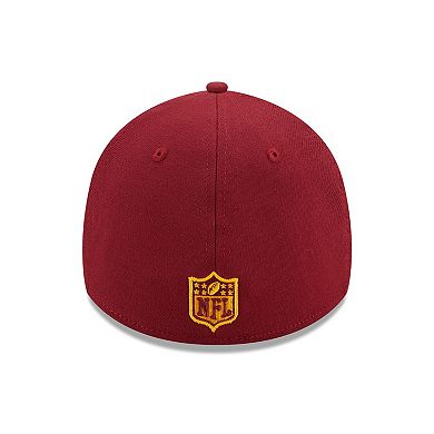 Men's New Era Gold/Burgundy Washington Commanders Shattered 39THIRTY Flex Hat