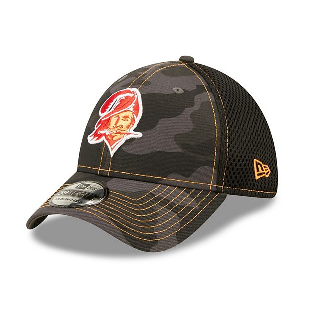 Men's New Era Black Tampa Bay Buccaneers Main Neo 39THIRTY Flex Hat