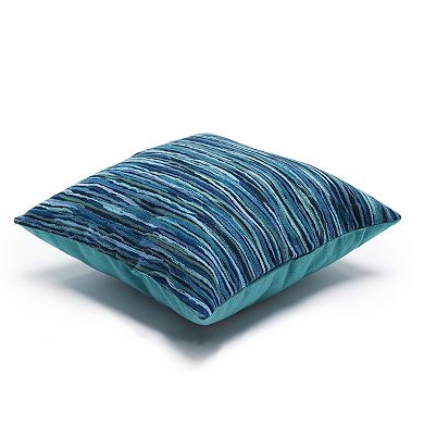Liora Manne Visions III Broken Stripe Indoor/Outdoor Pillow